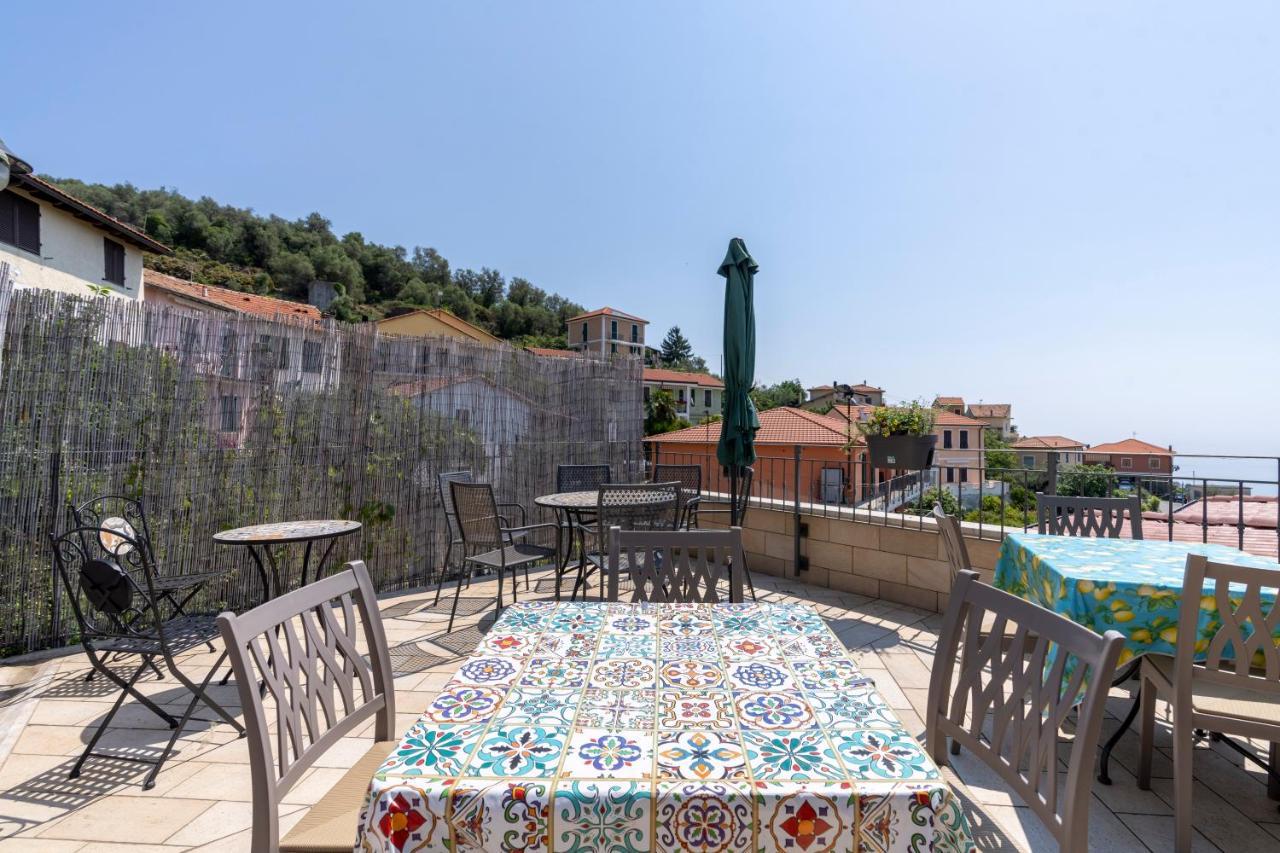 Agriturismo Il Vecchio Mulino Terzorio Bagian luar foto