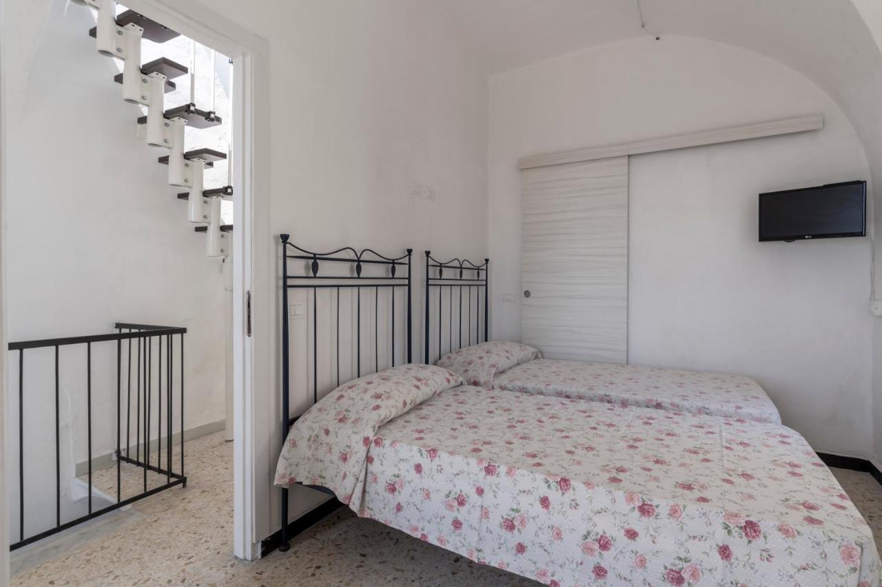 Agriturismo Il Vecchio Mulino Terzorio Bagian luar foto