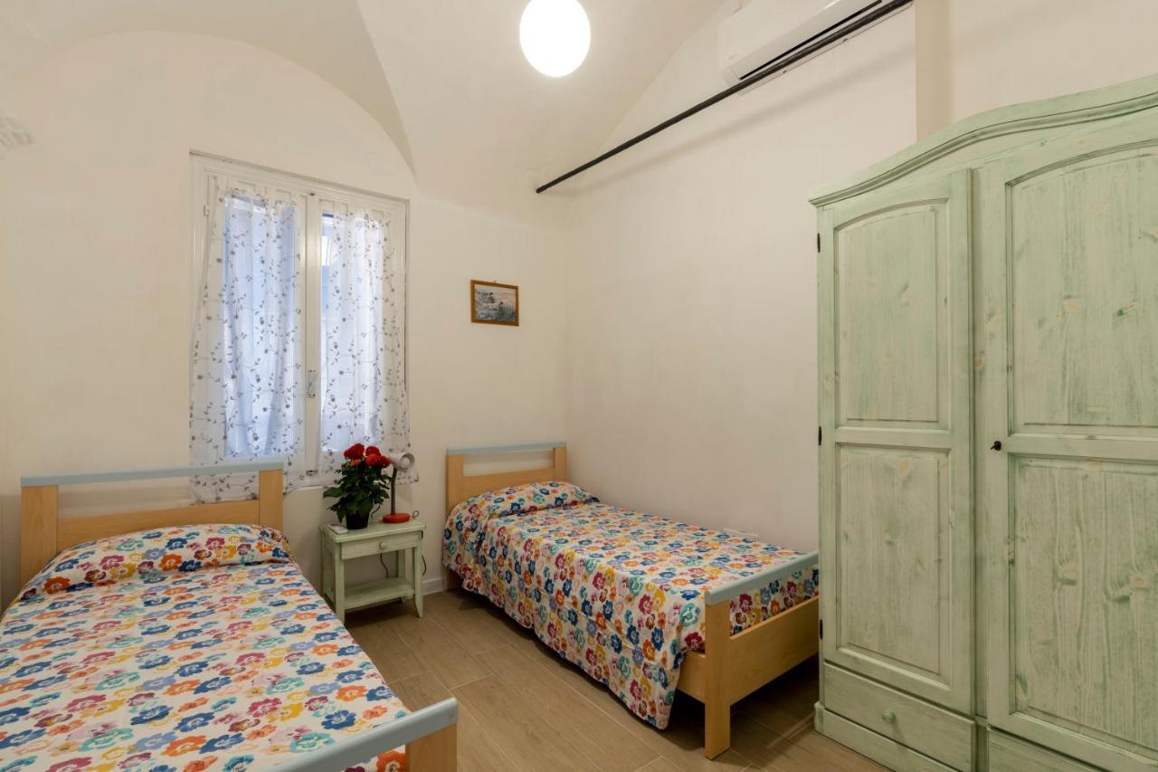 Agriturismo Il Vecchio Mulino Terzorio Bagian luar foto