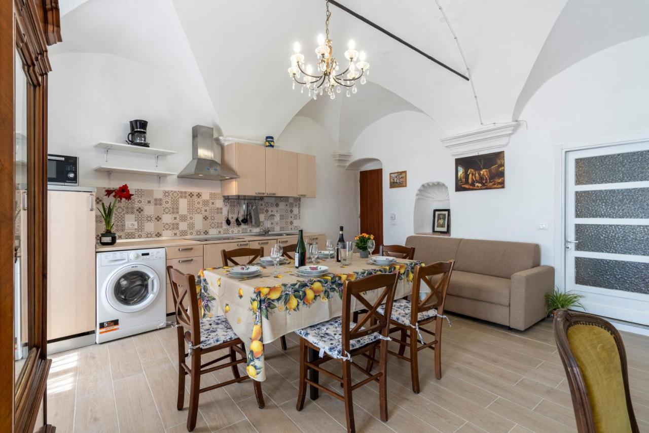 Agriturismo Il Vecchio Mulino Terzorio Bagian luar foto